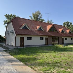 Sziget Apartmanház Baja