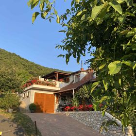 Sárkányhegyi Apartman Balatonederics