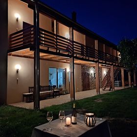 Vadnai Csakazértis Borgazdaság Vendégház