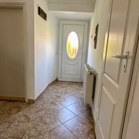 Eötvös Apartman Cegléd