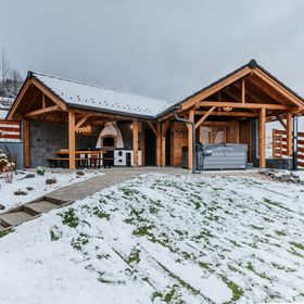Azarka Chalet