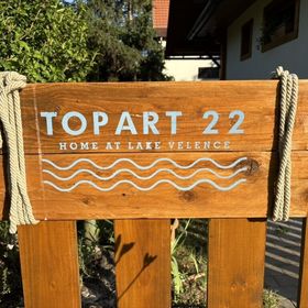 Tópart 22 Vendégház Gárdony