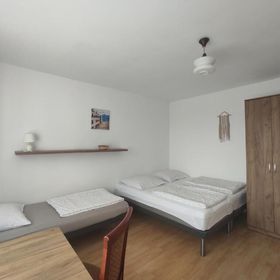 Domki i pokoje blisko morza