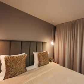 Noir Apartment Haţeg