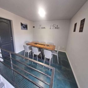 Casa Maison Legion Lupeni