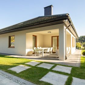 Dom całoroczny z jacuzzi Skarbka House Bałtów