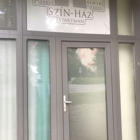 Szín-ház Apartman Szarvas