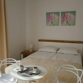 Wynajem pokoi gościnnych - Danuta Zapęcka