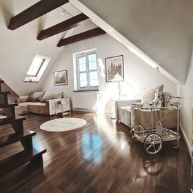 Rabe Old Town Apartment Gdansk - Two-Level Retreat