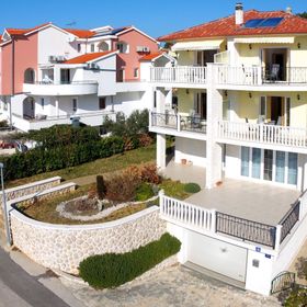 Apartments Anka Zaboric