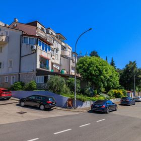 Apartment Beachfront Selce