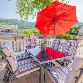 Apartments Stefani Drivenik