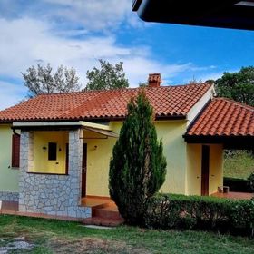 House Ondina Šumber, Sveta Nedelja