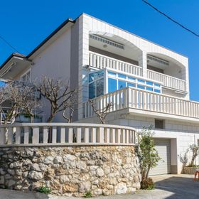 Apartments Urlicic Omis