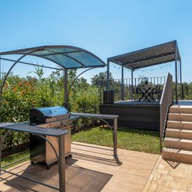 Villa Palazzina II s bazenom i wellnesom Vranici