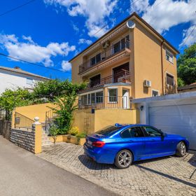 Apartment Car Crikvenica