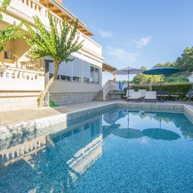 Apartments Olga Banjol