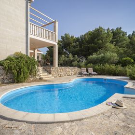 Villa Erika Stari Grad