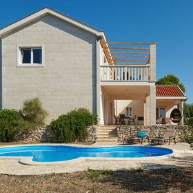 Villa Nella Stari Grad