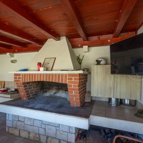 Apartment Vinka Supetar