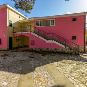 Apartments and Rooms Ruzmarin - Rozi Rogoznica