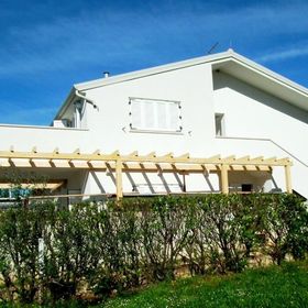 Apartments Ari i Segi Karigador