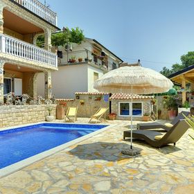 Apartment Villa Šandor Liznjan