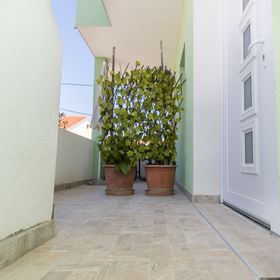Apartment Tina Vodice II