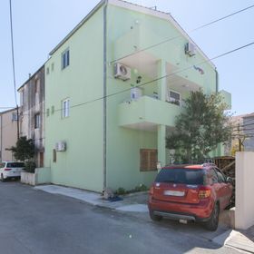Apartment Tina Vodice II