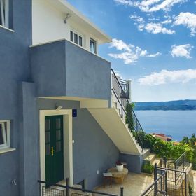 House Summer dream with jacuzzi Stanici