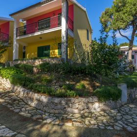 Apartments Ruzmarin - Antonija Rogoznica