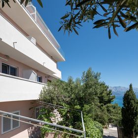 Apartments Zvonko Mimice