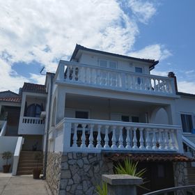 Apartmanok A Tenger Mellett Tkon, Pasman - 6221 Tkon