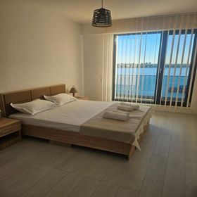 Studio Ella Cazino Mamaia