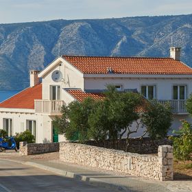 Villa Sussana Stari Grad