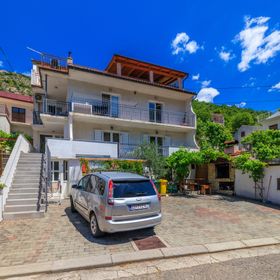 Apartment Dijana Senj