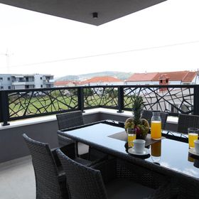 Apartment Ivana Trogir II