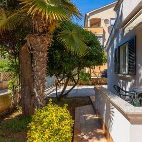 Apartments House Loncar Liznjan