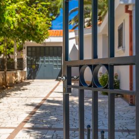 Apartments House Loncar Liznjan