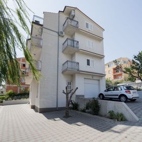 Apartments Family Spacious Split