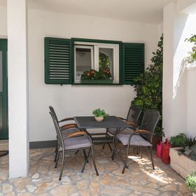 Apartment Gloria Jezera