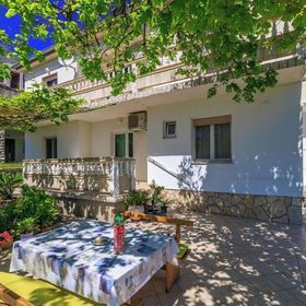 Apartmanok A Tenger Mellett Banjol, Rab - 23095 Banjol