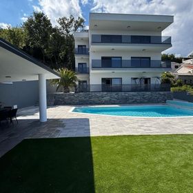 Ház Családok Részére Medencével Opátia - Opatija - 23833