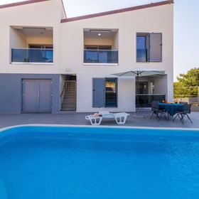 Apartmanok Medencével Lukoran, Ugljan - 23933 Lukoran