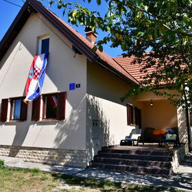 Nyaralóház Parkolóhellyel Saborsko, Plitvice - 23935 Saborsko