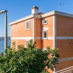 Apartmanok Parkolóhellyel Trogir - 23979