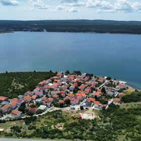 Apartmanok Parkolóhellyel Gornji Karin, Novigrad - 23985 Gornji Karin