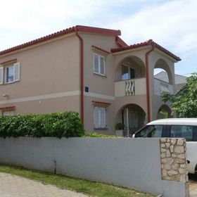 Apartmanok Parkolóhellyel Privlaka, Zadar - 24002 Privlaka