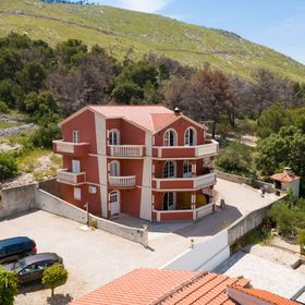 Apartmanok A Tenger Mellett Sparadici, Sibenik - 24118 Šparadići