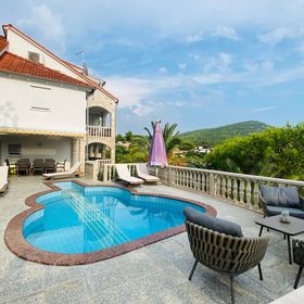 Apartmanok A Tenger Mellett Medencével Öböl Pribinja, Hvar - 24171 Pribinja